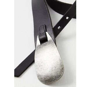 6047. Free People Oyster Bay Hip Belt